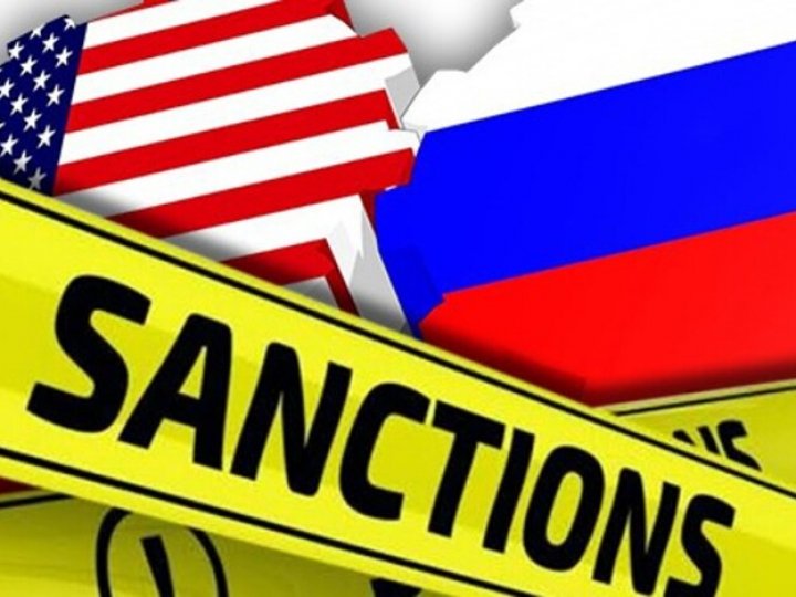 Трамп продовжив санкції проти росії