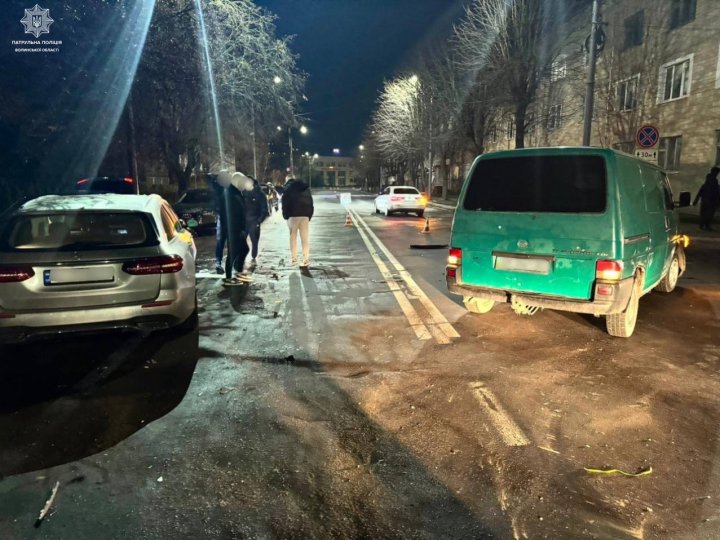 У Луцьку зіткнулися три автомобілі