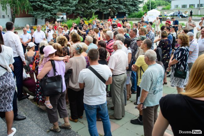 «Любі мої порохоботи», або Як Порошенко на Волині представляв «Європейську Солідарність». ФОТОРЕПОРТАЖ