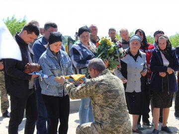 На Волині попрощалися з 56-річним Героєм Сергієм Дмитруком