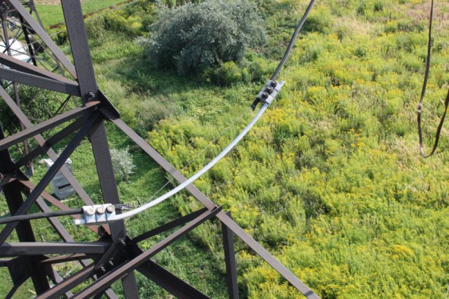 Майже весь Луцьк – зі світлом: повідомили про ситуацію з аварією на підстанції