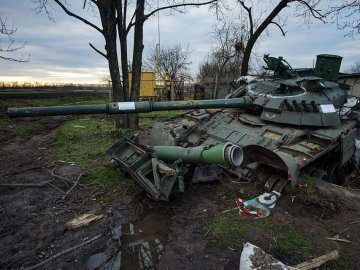 На Сході українські воїни відбили три атаки ворога