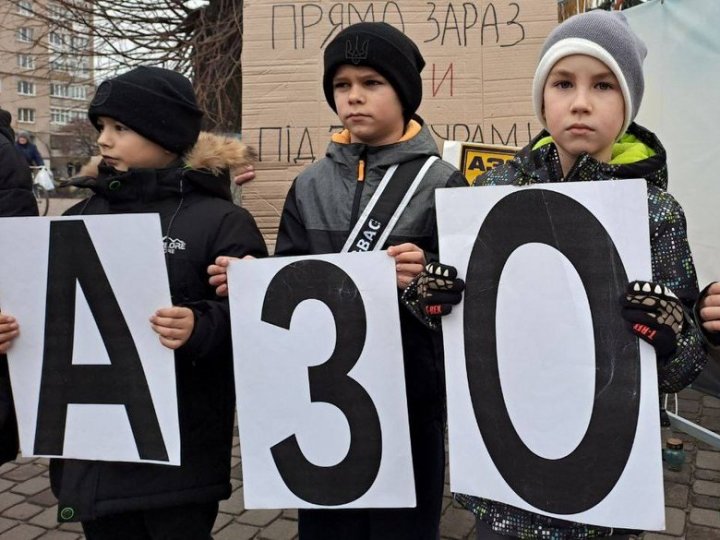 У місті на Волині відбулася акція на підтримку полонених бійців полку «Азов»