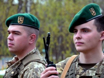 На Волині в підрозділи, які охороняють кордон з Польщею, шукають фахівців