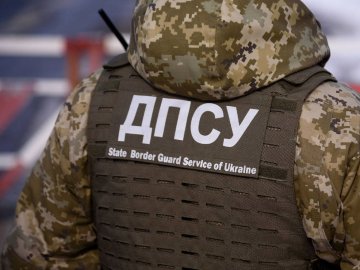 Затриманому на «Ягодині» айтівцю з фальшивими документами присудили 144 тисячі штрафу