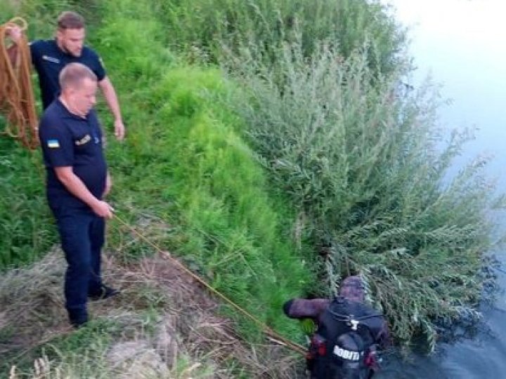 На Волині у річці втопився 38-річний чоловік