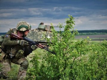 Колаборанти втікають з тимчасово окупованої Херсонщини до Криму, - Генштаб