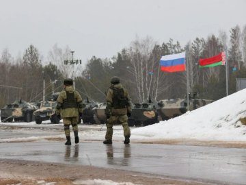 Білорусь не планує розгортати тактичну ядерну зброю біля західних кордонів