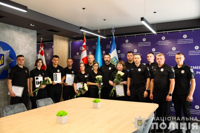 Волинські поліцейські отримали відзнаки та чергові спеціальні звання
