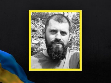 Волиняни навколішки зустріли «на щиті» Героя Тараса Жуковського