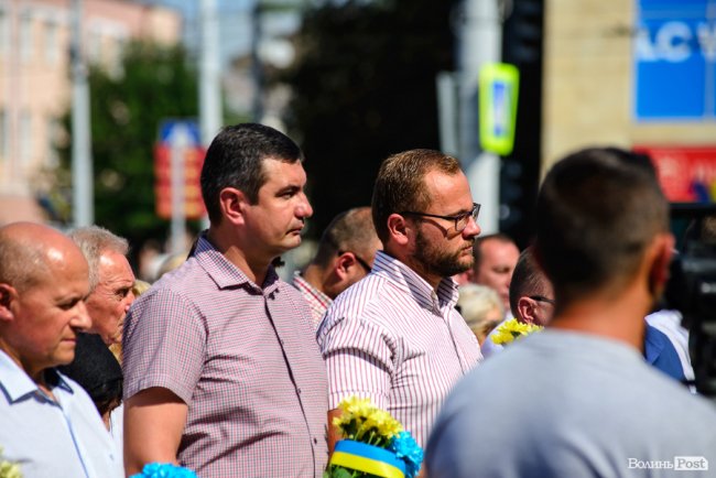 У Луцьку вшанували загиблих захисників України. ФОТОРЕПОРТАЖ