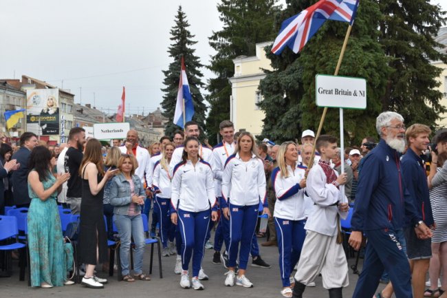 На головній площі Луцька урочисто відкрили чемпіонат Європи з легкої атлетики. ФОТО