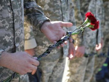 На війні загинули лучани Богдан Ніколайчук та Олексій Масуров