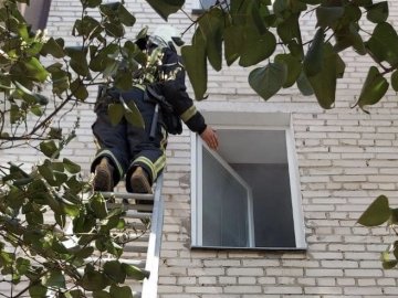 На Соборності ледь не сталася пожежа через залишену на плиті їжу