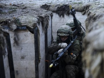 Сили оборони продовжують штурмові дії південніше Бахмута, – Генштаб