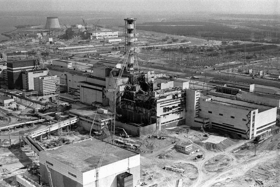 Чернобыль: История ядерной катастрофы (fb2)